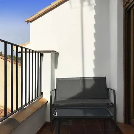 Con Terraza En تشيلالا